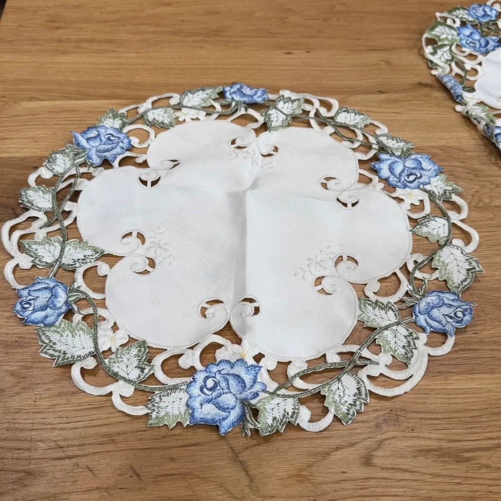 4pc Blue Rose Embroidered Table Linen Set Cutwork Floral Doilies Placemats White